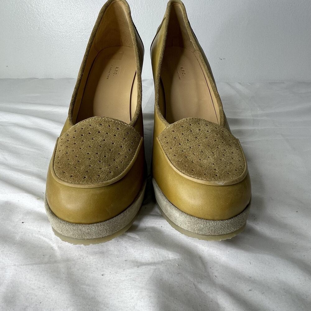 A.P.C. Shoes Womens Size 8 Beige 41 Wedge Loafers Suede Leather Rue Madame Paris - Picture 2 of 7